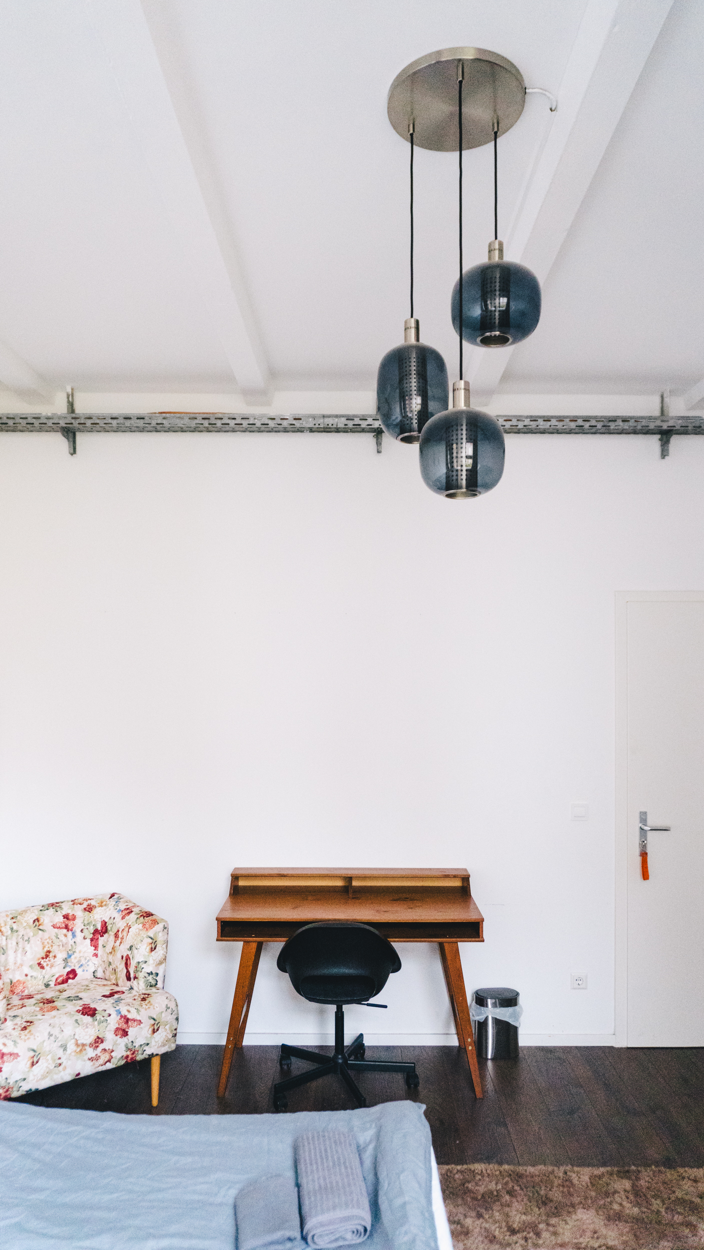 BONNIE DRES Airbnb by Marc Moudí-34