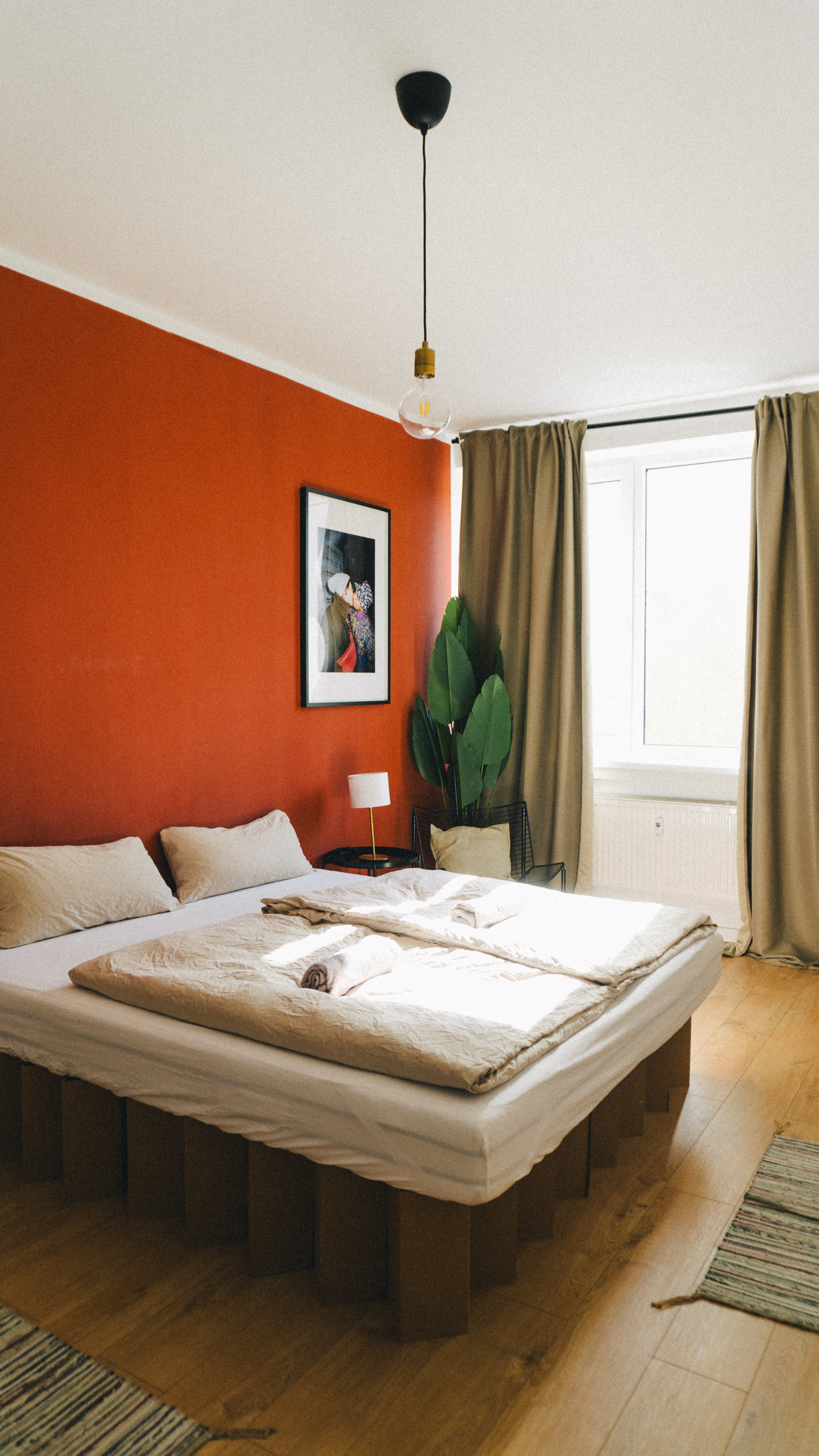 BONNIE MALU Room 10d