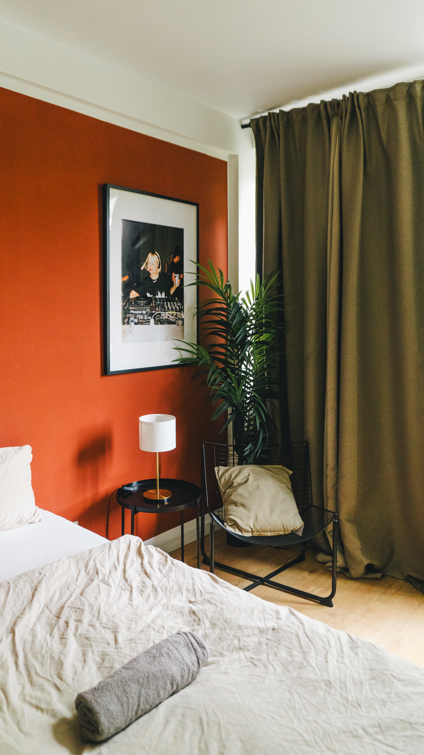 BONNIE MALU Room 4d