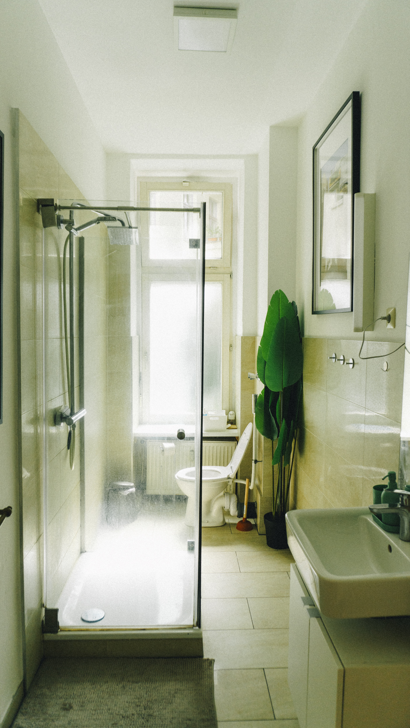BONNIE MUSII Bathroom b