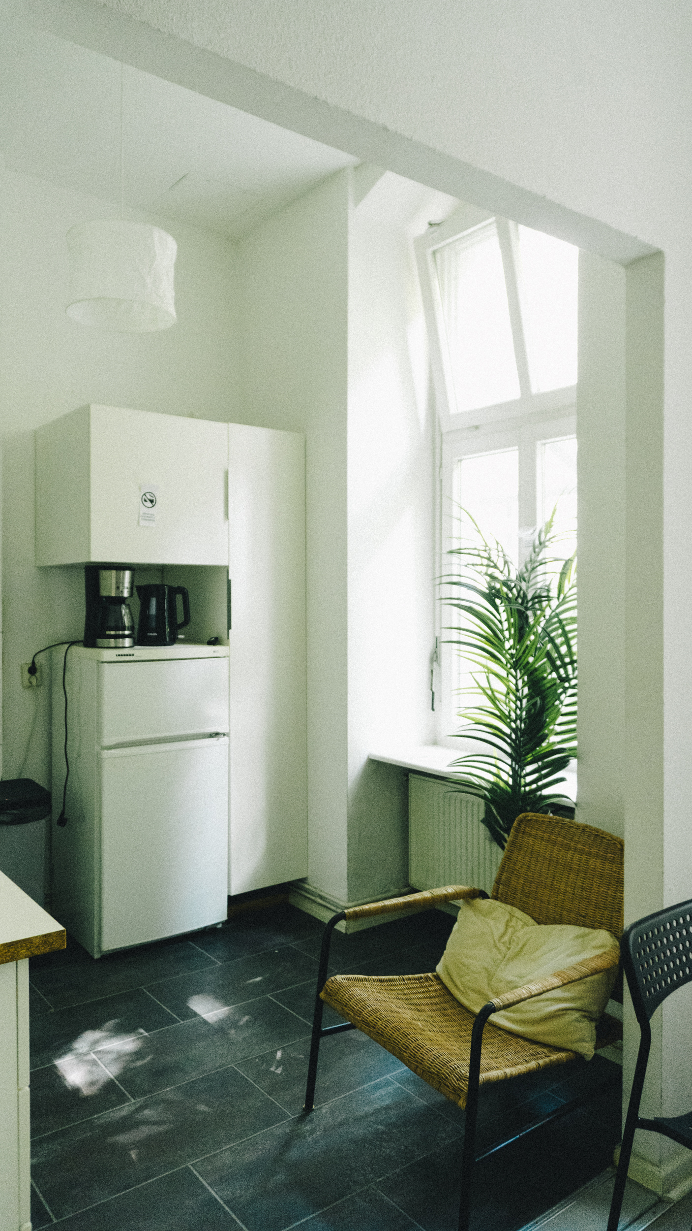 BONNIE MUSII Kitchen b